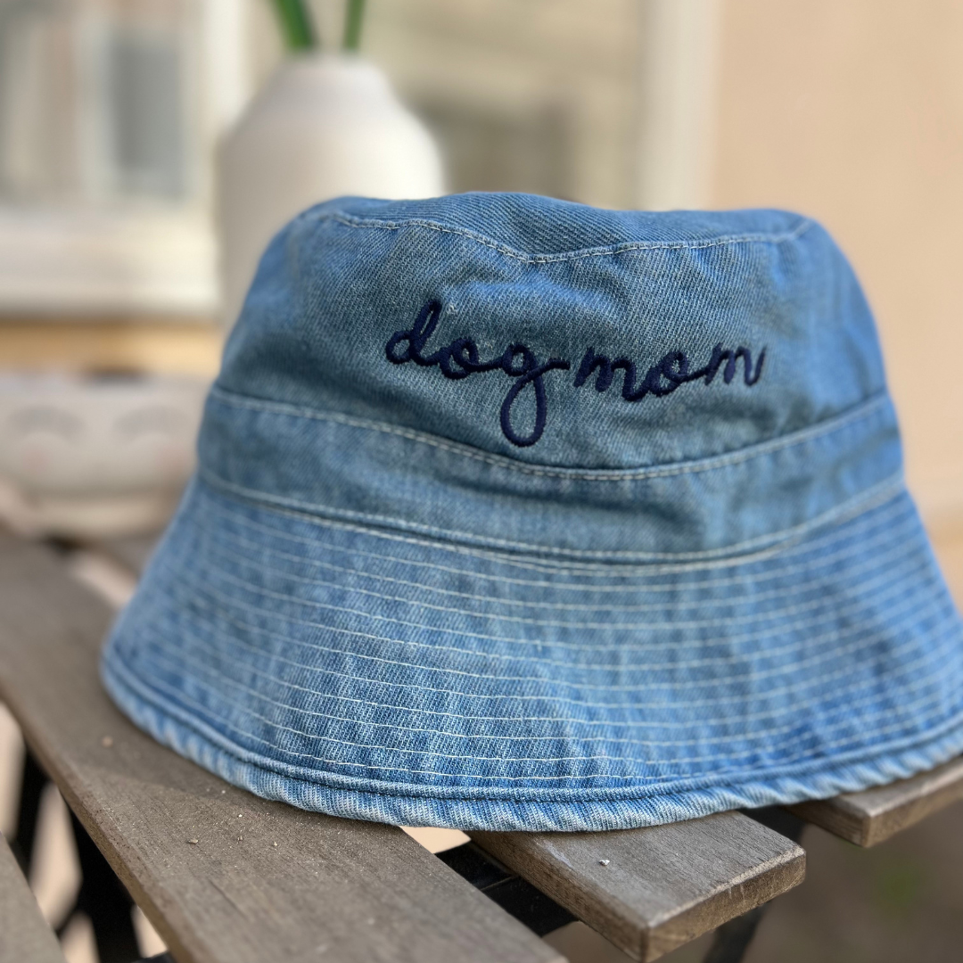 Dog Mom Bucket Hat | Wag City Clothing Shop display picture 1